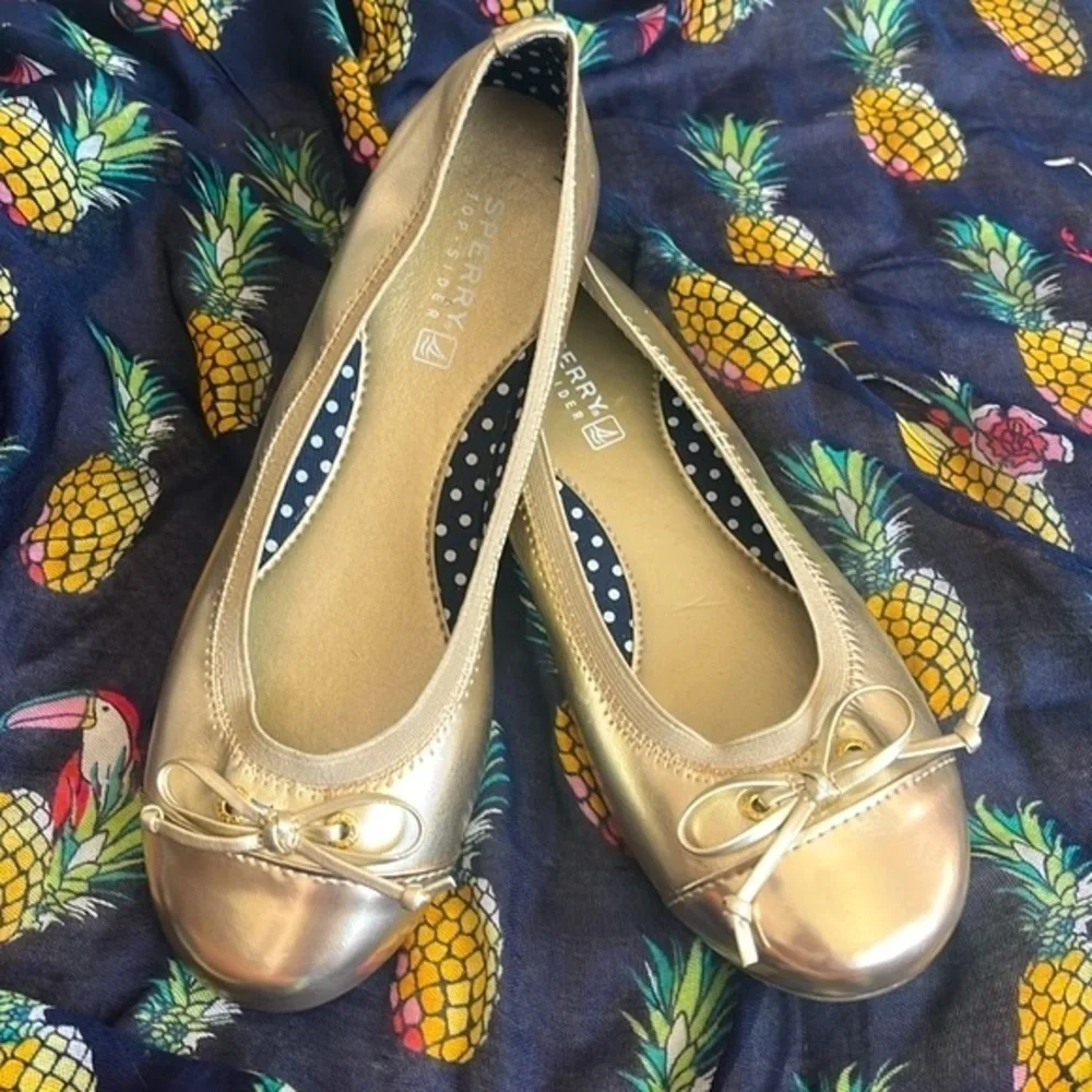 Sperry brand new